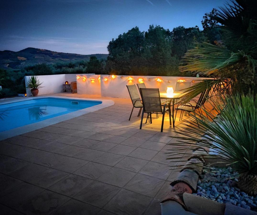 Cortijo Pennymaria Poolside Apartment Near Montefrio With Stunning Views المظهر الخارجي الصورة